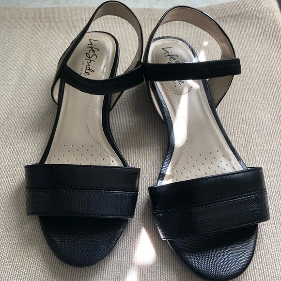 Women’s Black Sandal Slingback SZ 7.5 LifeStride Low Heel Preppy Open Toe Office - Picture 7 of 11